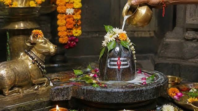 Lord Shiva worship during Sawan 2026